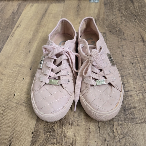 G By Guess Women's Quilted Pink Size 6.5 Sneakers - Picture 4 of 10
